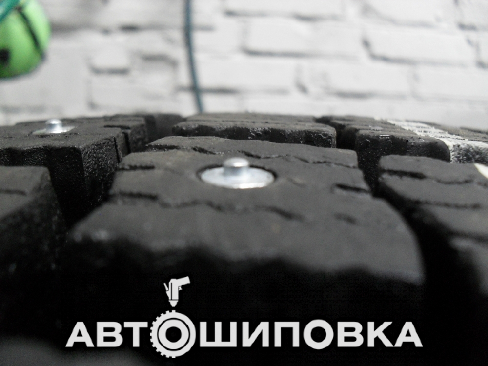 Шипы в грузовых шинах 315 70 22,5 MICHELIN-NOKIAN TRUCK E regroovable