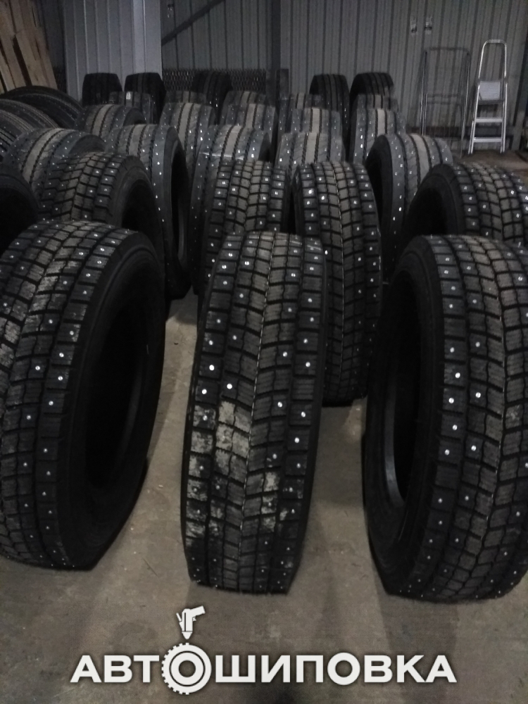 Шипованные грузовые шины 315 70 R22,5 NOKIAN Hakkapeliitta Truck E с шипами